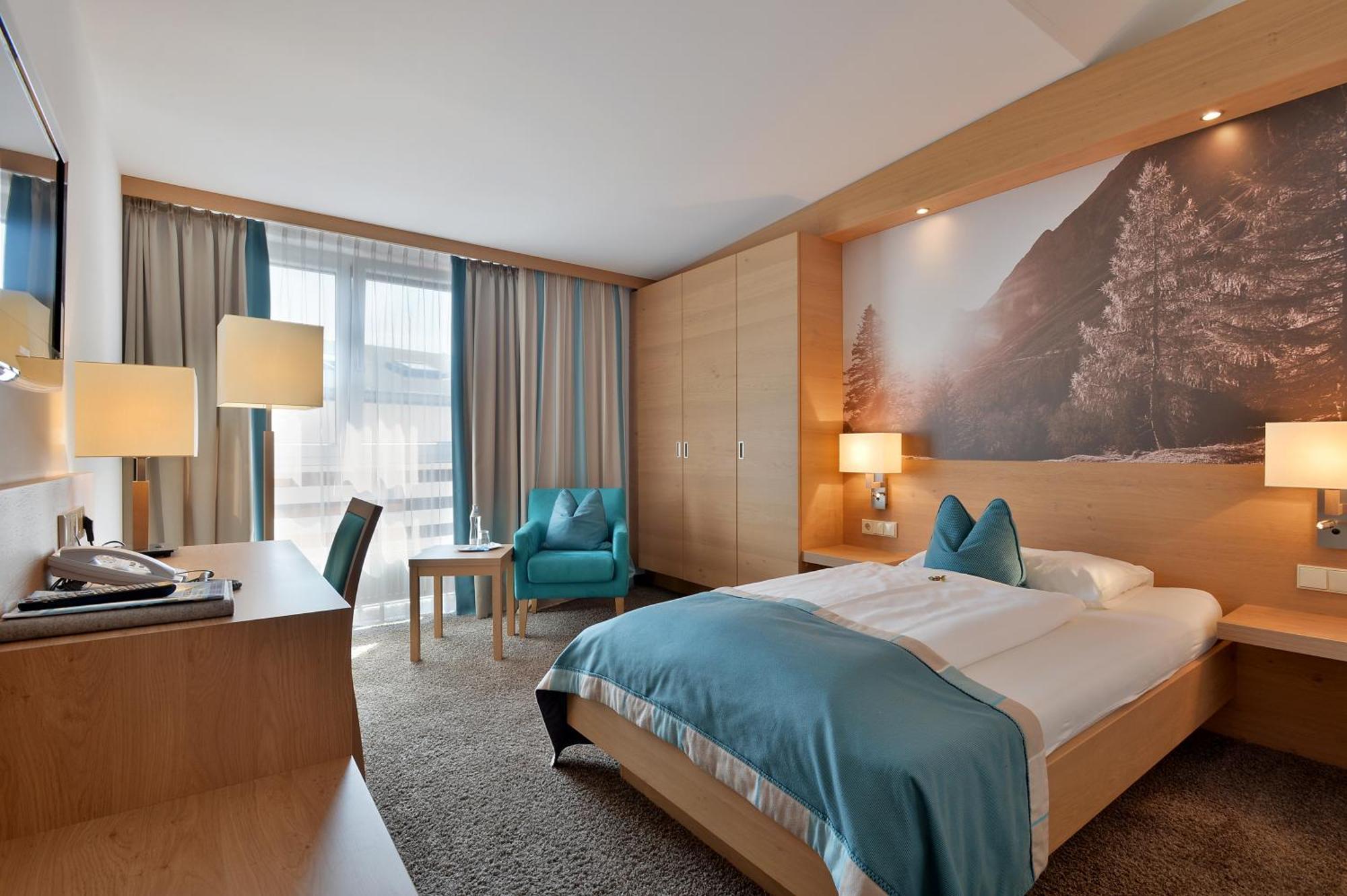 Hotel Goldener Adler Wattens Oda fotoğraf